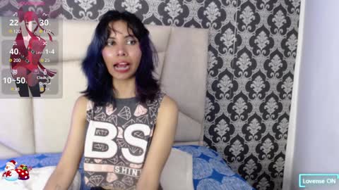 A K A N E  U W U online show from 21, 12, 2024