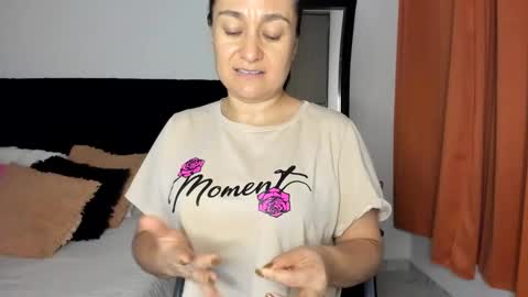 Snapshot of akanekihm chatting on 27, 3, 2026 MIRANDA online show from 27, 3, 2026