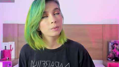 Snapshot of akatsumi_ chatting on 17, 2, 2026 Akartsumi online show from 17, 2, 2026