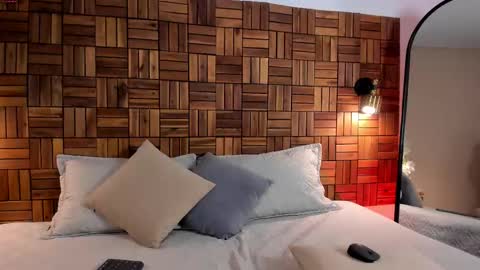 Snapshot of akemi__ chatting on 9, 3, 2026 Abby Angel online show from 9, 3, 2026