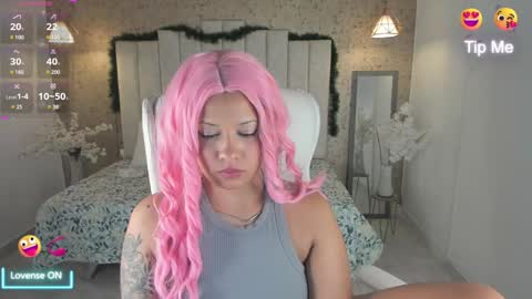 Luna online show from 21, 1, 2025