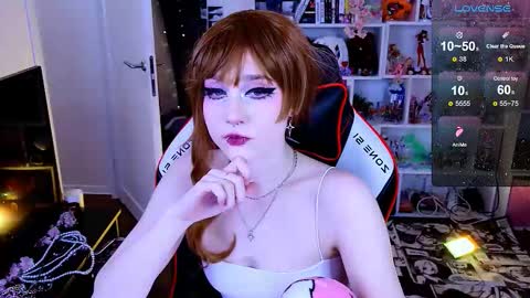 Snapshot of aki__ra chatting on 18, 3, 2026 Aki online show from 18, 3, 2026