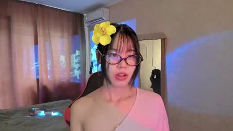 Snapshot of akiba_cute chatting on 8, 7, 2026 akiba_cute online show from 8, 7, 2026
