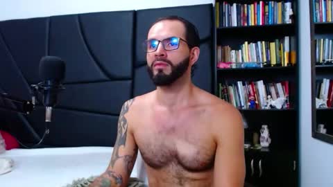 Snapshot of akiles_r chatting on 8, 1, 2026 akiles online show from 8, 1, 2026