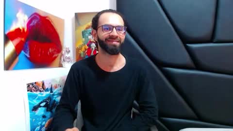 Snapshot of akiles_r chatting on 5, 3, 2026 akiles online show from 5, 3, 2026