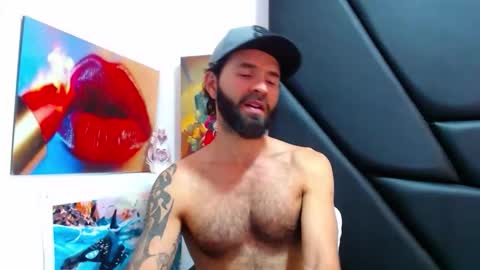 Snapshot of akiles_r chatting on 17, 3, 2026 akiles online show from 17, 3, 2026