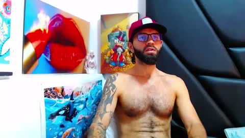 Snapshot of akiles_r chatting on 31, 3, 2026 akiles online show from 31, 3, 2026