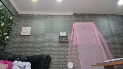 Snapshot of akimmidoll chatting on 25, 11, 2025 Akimmidoll GMT-5 0630 -1330 online show from 25, 11, 2025