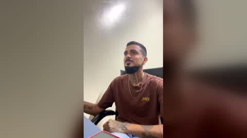 Snapshot of akiracontas123 chatting on 24, 4, 2026 akiracontas123 online show from 24, 4, 2026