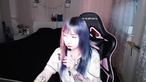 akirahartyx online show from 5, 6, 2026