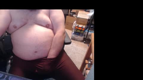 Snapshot of akswitchcouple chatting on 4, 12, 2025 AKswitchCouple online show from 4, 12, 2025