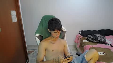 Akyra latin online show from 1, 4, 2026