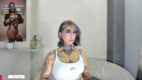 Snapshot of alahia_dangelo_ chatting on 14, 6, 2026 ALAHIA online show from 14, 6, 2026