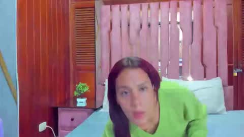 AlahiaEvanss online show from 9, 6, 2026