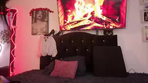 Alaia online show from 23, 10, 2025