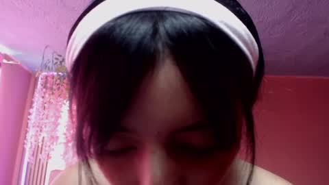 Snapshot of alaia_blue1 chatting on 14, 4, 2026 alaia_blue1 online show from 14, 4, 2026