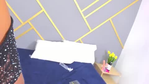 Snapshot of alaia_colins chatting on 11, 2, 2025 alaia_colins online show from 11, 2, 2025