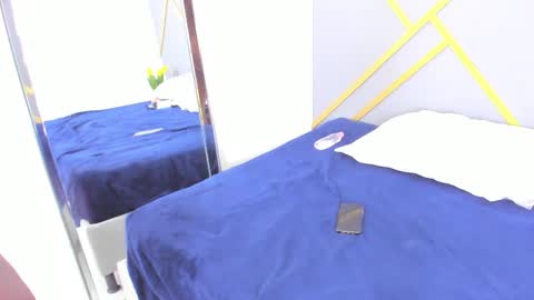 Snapshot of alaia_colins chatting on 12, 2, 2025 alaia_colins online show from 12, 2, 2025