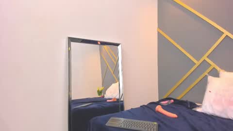 Snapshot of alaia_colins chatting on 16, 2, 2025 alaia_colins online show from 16, 2, 2025