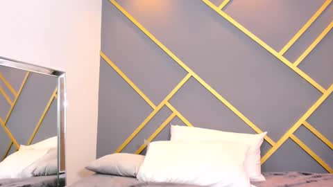 Snapshot of alaia_colins chatting on 3, 3, 2025 alaia_colins online show from 3, 3, 2025