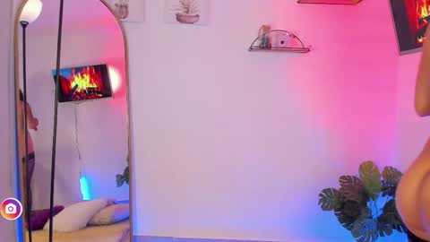 Snapshot of alaiarogerss chatting on 28, 3, 2026 online show from 28, 3, 2026