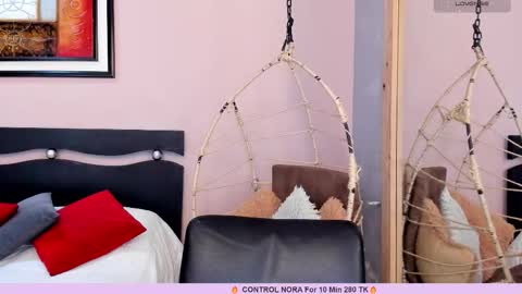 Snapshot of alaiasmile_ chatting on 9, 11, 2025 online show from 9, 11, 2025