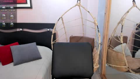     online show from 4, 4, 2026