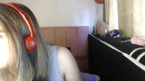 Snapshot of alaina_blessed chatting on 8, 5, 2026 alaina_blessed online show from 8, 5, 2026
