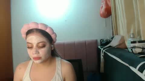 Snapshot of alaina_blessed chatting on 13, 5, 2026 alaina_blessed online show from 13, 5, 2026