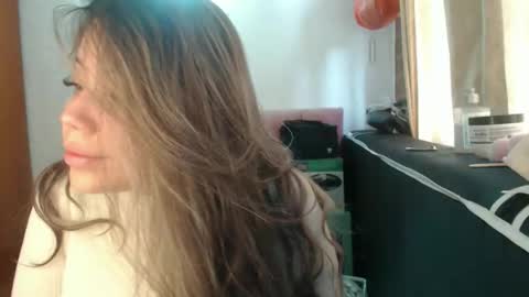 Snapshot of alaina_blessed chatting on 19, 5, 2026 alaina_blessed online show from 19, 5, 2026