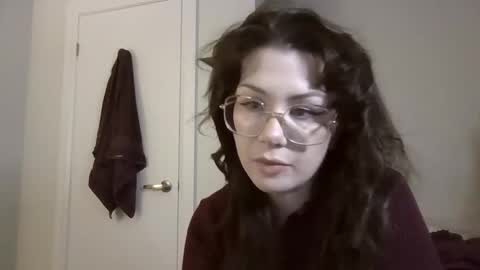 alainaseren online show from 4, 6, 2026