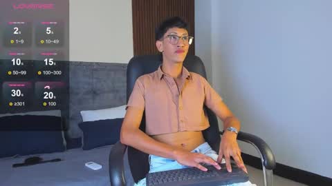 Snapshot of alan_bless18 chatting on 22, 11, 2025 ALAN online show from 22, 11, 2025