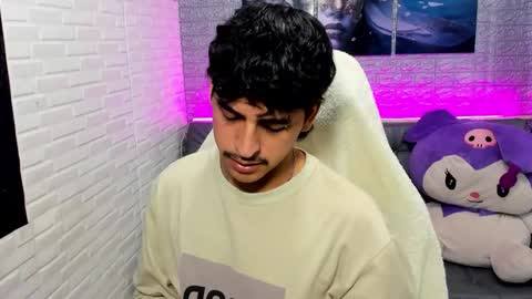 Snapshot of alan_del_reyy chatting on 7, 1, 2026 alan del reyy online show from 7, 1, 2026