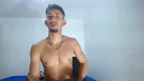 Snapshot of alan_gay chatting on 12, 3, 2026 Alan online show from 12, 3, 2026