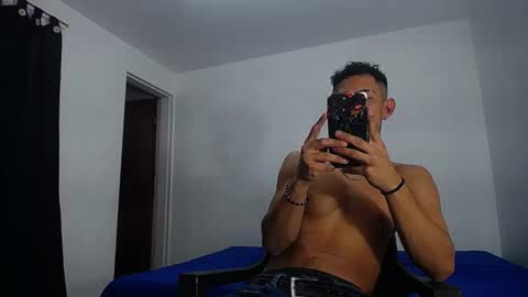 Snapshot of alan_gay chatting on 18, 3, 2026 Alan online show from 18, 3, 2026