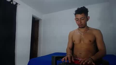 Snapshot of alan_gay chatting on 27, 3, 2026 Alan online show from 27, 3, 2026