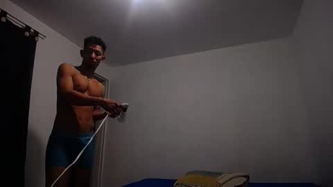 Snapshot of alan_gay chatting on 28, 3, 2026 Alan online show from 28, 3, 2026