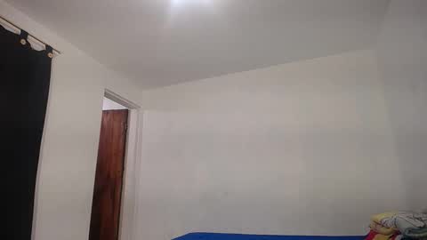 Snapshot of alan_gay chatting on 6, 4, 2026 Alan online show from 6, 4, 2026