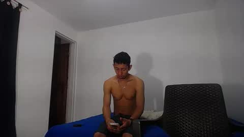 Snapshot of alan_gay chatting on 16, 4, 2026 Alan online show from 16, 4, 2026