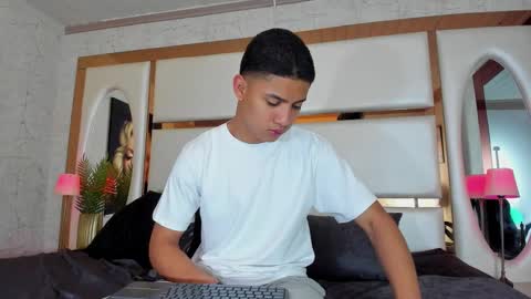 ---Alan--- online show from 5, 3, 2025