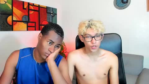 Alan and Criss - WE JUST FRIENDS WITH BENEFITS BOTH VERS online show from 11, 1, 2025