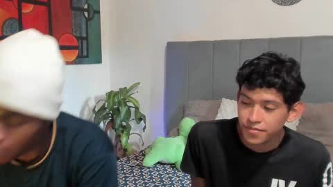 Alan and Criss - WE JUST FRIENDS WITH BENEFITS BOTH VERS online show from 17, 10, 2025