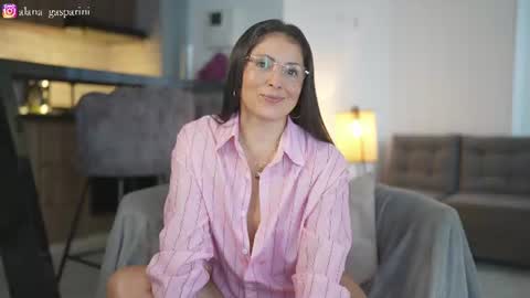 Snapshot of alana_gasparani chatting on 9, 7, 2026 Alana Gasparini online show from 9, 7, 2026