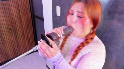 Snapshot of alana_glasses chatting on 14, 2, 2026 Alana online show from 14, 2, 2026