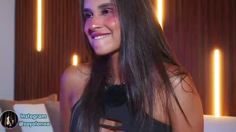 Snapshot of alana_haze chatting on 15, 4, 2026 Alana online show from 15, 4, 2026