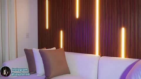 Snapshot of alana_haze chatting on 25, 4, 2026 Alana online show from 25, 4, 2026