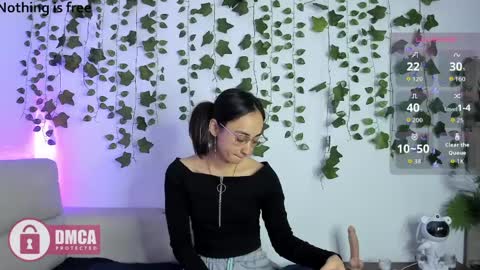 Snapshot of alana_pherson chatting on 9, 4, 2026 alana_pherson online show from 9, 4, 2026