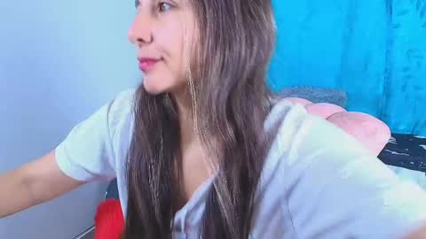 alana_pink95 online show from 9, 5, 2026