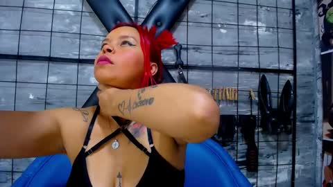 Snapshot of alana_roth chatting on 18, 4, 2026 ALANA ROTH online show from 18, 4, 2026