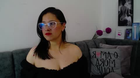 Snapshot of alana_steel_1 chatting on 10, 1, 2026 Alana online show from 10, 1, 2026